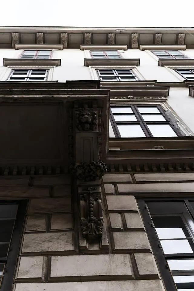 Very Central Apartment Close To Basilica Budapest