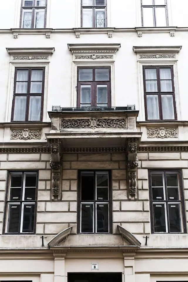 Very Central Apartment Close To Basilica Budapest 0*,  Hungary