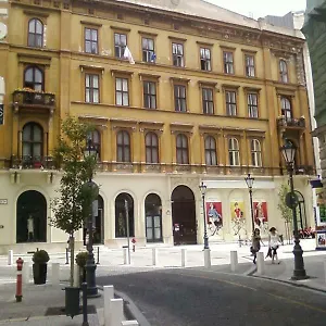  Apartament Center